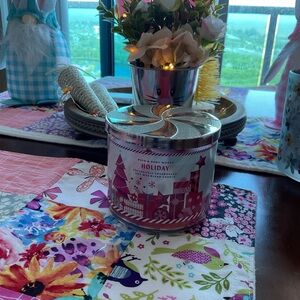 Bath & Body Works Holiday Pink & Silver Holiday 3-Wick Candle $10 NEW